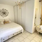 Provencale Avec Piscine Privative Villa *
