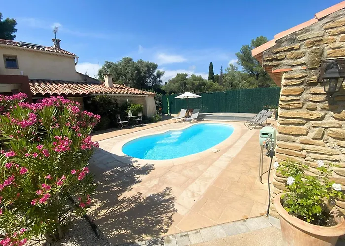 Provençale Avec Piscine Privative Villa *